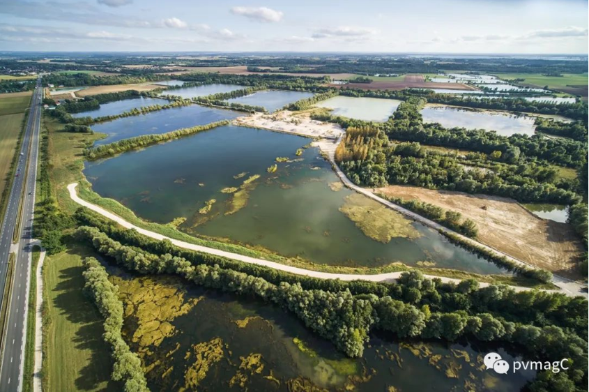 Največja plavajoča fotovoltaična elektrarna v Evropi